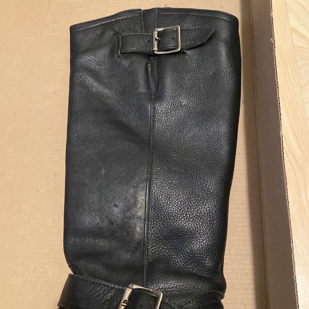 Steve Madden Black Leather Fairmont Boot Size 7.5. Great Condition. See pics. - Picture 8 of 15